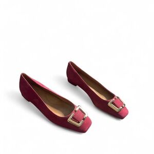 Chic Talbots Suede Buckle Flats - Pomegranate‎ Red